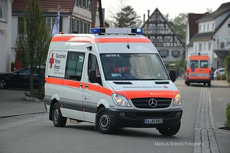 zu sehen ist der Notfallkrankentransportwagen, welcher in Neidlingen stationiert ist